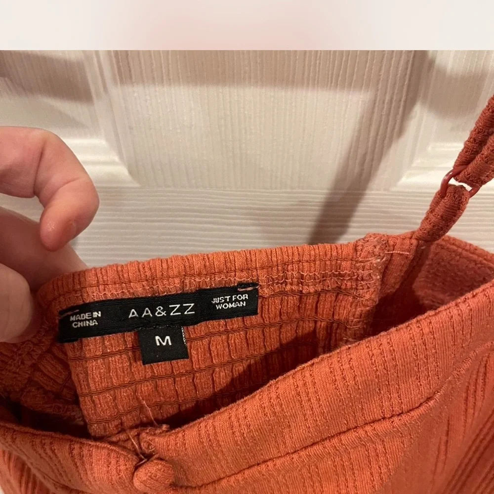Rust Button-Front Crop Top - Picture 2 of 2